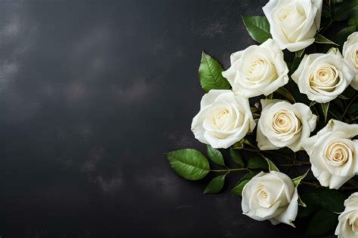 Are white roses for funerals?