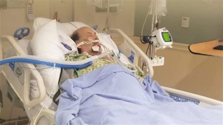 At what level is oxygen intubated?