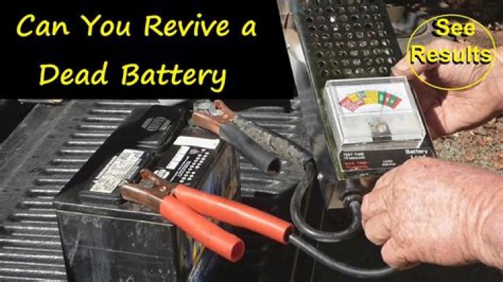 Can a dead battery recharge itself?