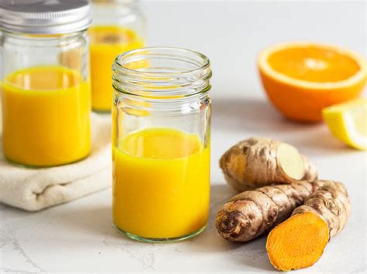 Can I mix turmeric and apple cider vinegar?