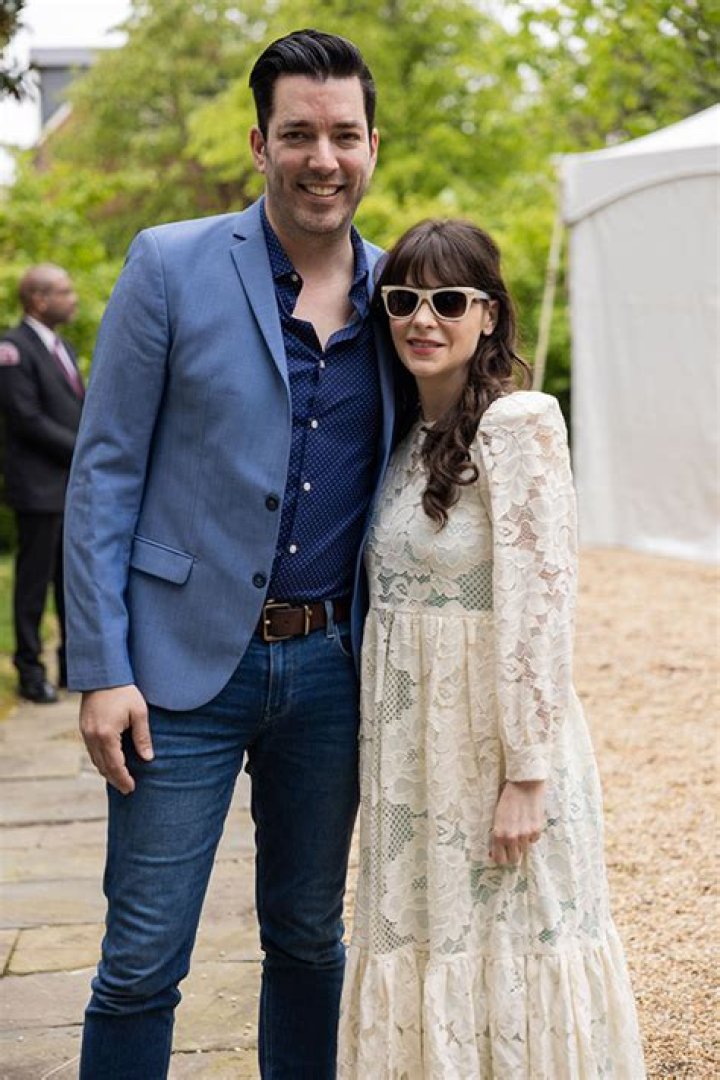 Did Jonathan Scott get married?
