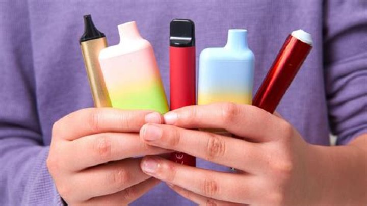 Do you have to declare vapes at Customs?