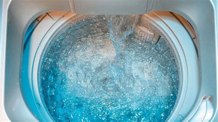 Does washing machine water go into septic tank?