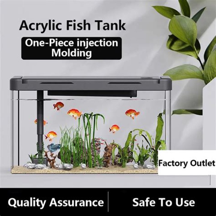 How do you oxygenate a fish tank without a pump?