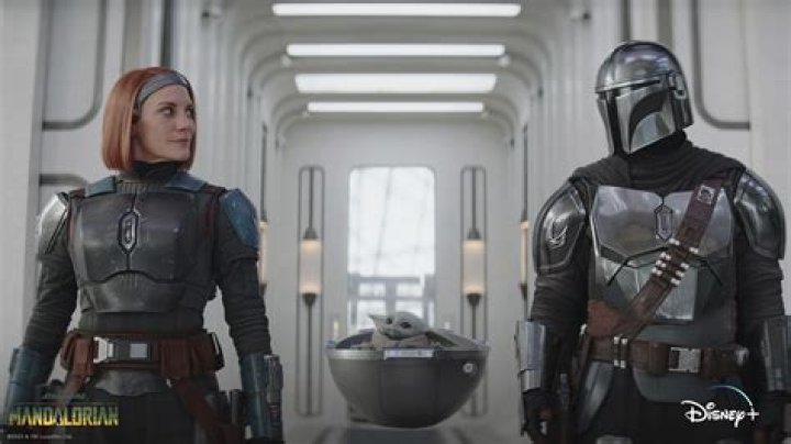 How old is Bo Katan in Mandalorian?