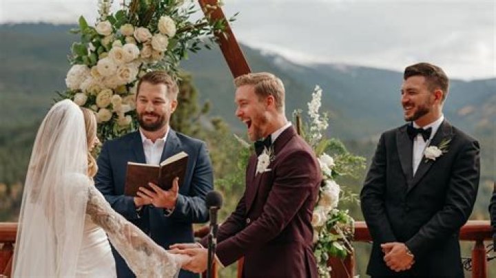 Is Dexter married in real life?