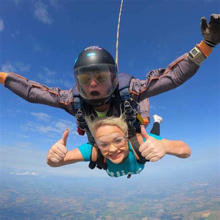 Is skydiving good for mental health?
