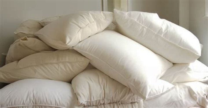 What can you do with old pillows?