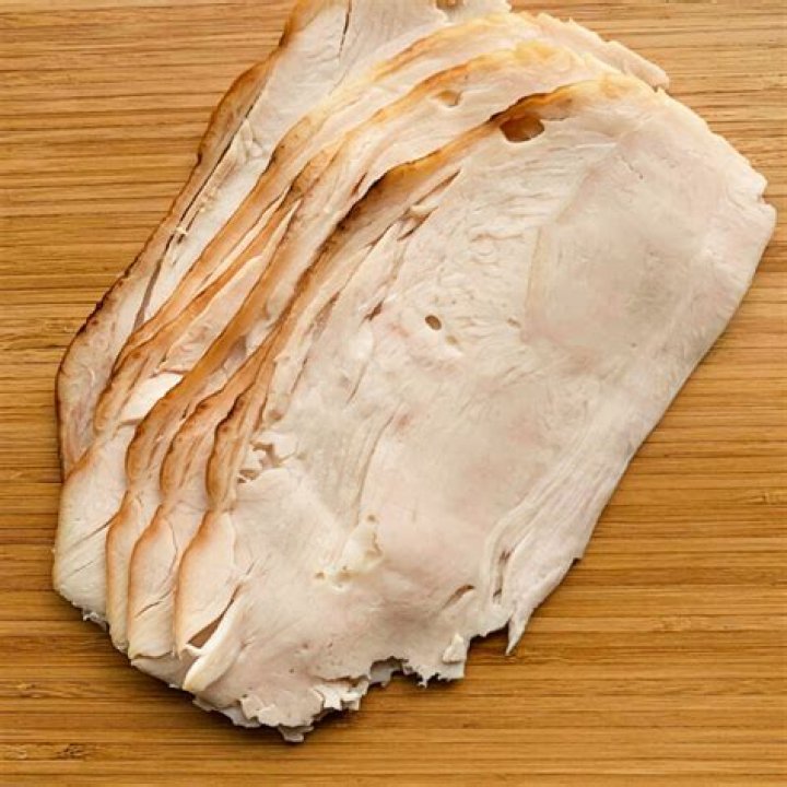 What does bad sliced turkey smell like?