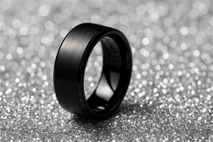 What happens if Tails gets the black ring?