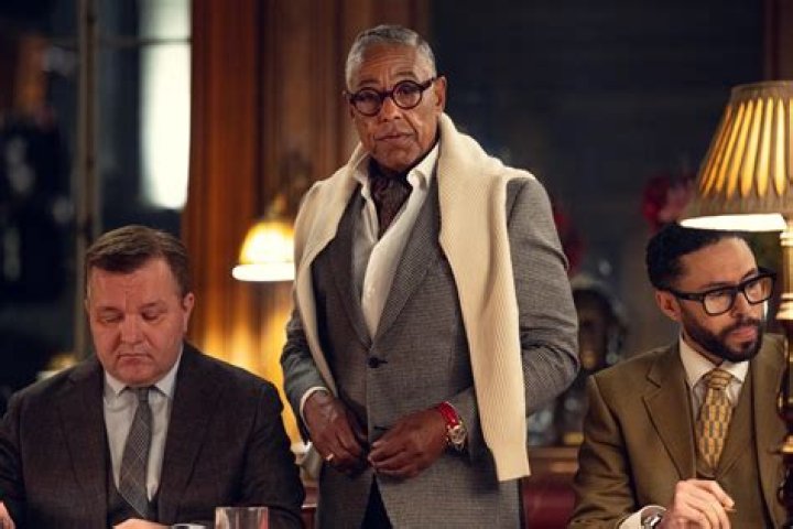 What is a gentleman's pour?