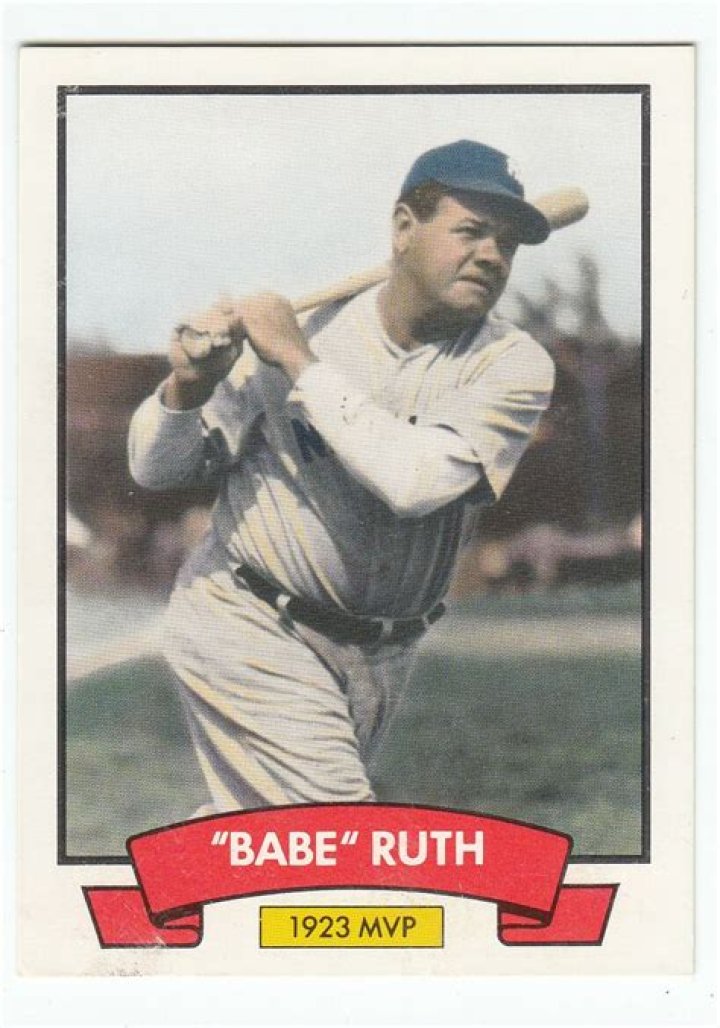 What is Babe Ruths rookie card?