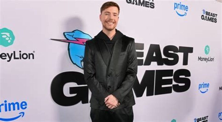 What is in Mr Sheen?