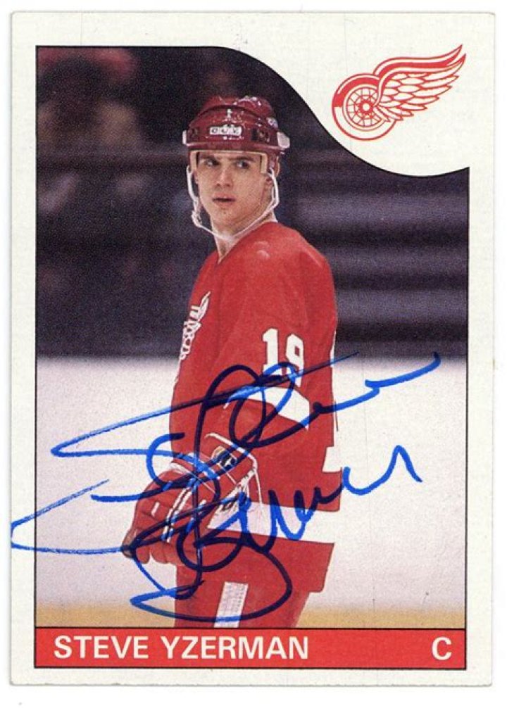 What year is Steve Yzerman rookie year?