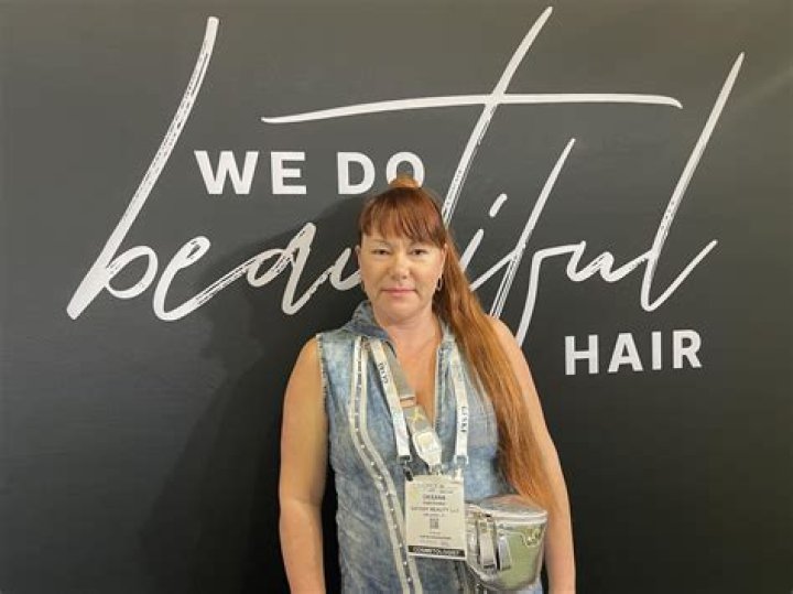 Which teeth fall out first?