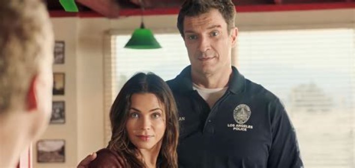 Who does Chin end up with in Hawaii 5o?