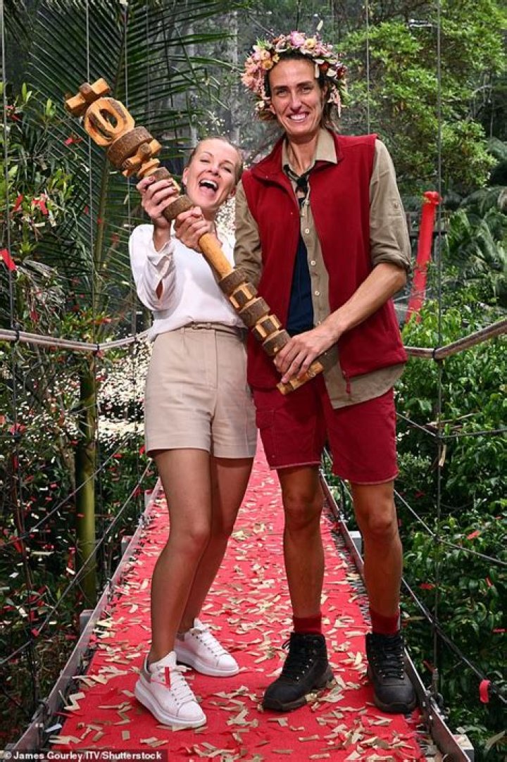 Who is Jill's boyfriend Resident Evil?