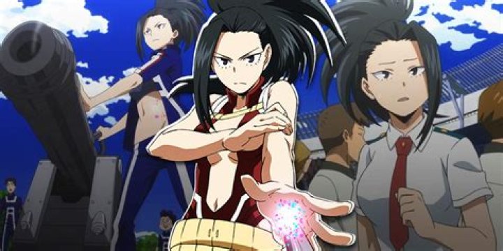 Who is Yaoyorozu crush?