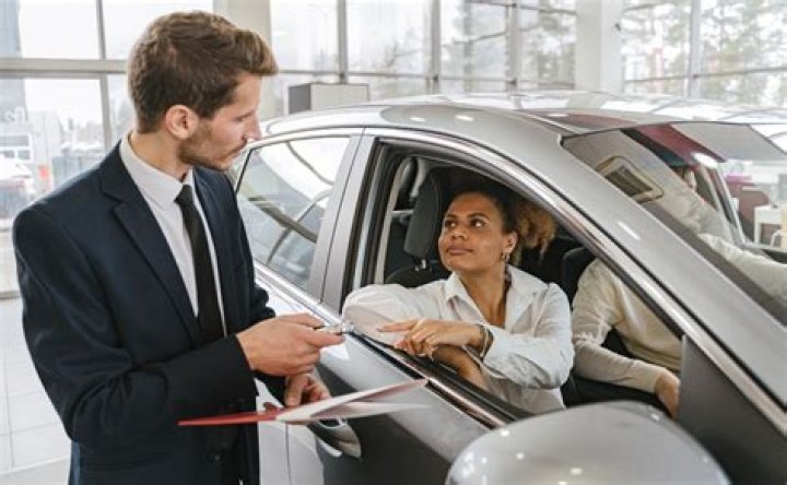 Will buying a car help my credit?